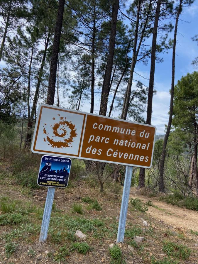 La Frigoule, Un Gite Au Coeur Du Parc Des Cevennes Generargues Dış mekan fotoğraf